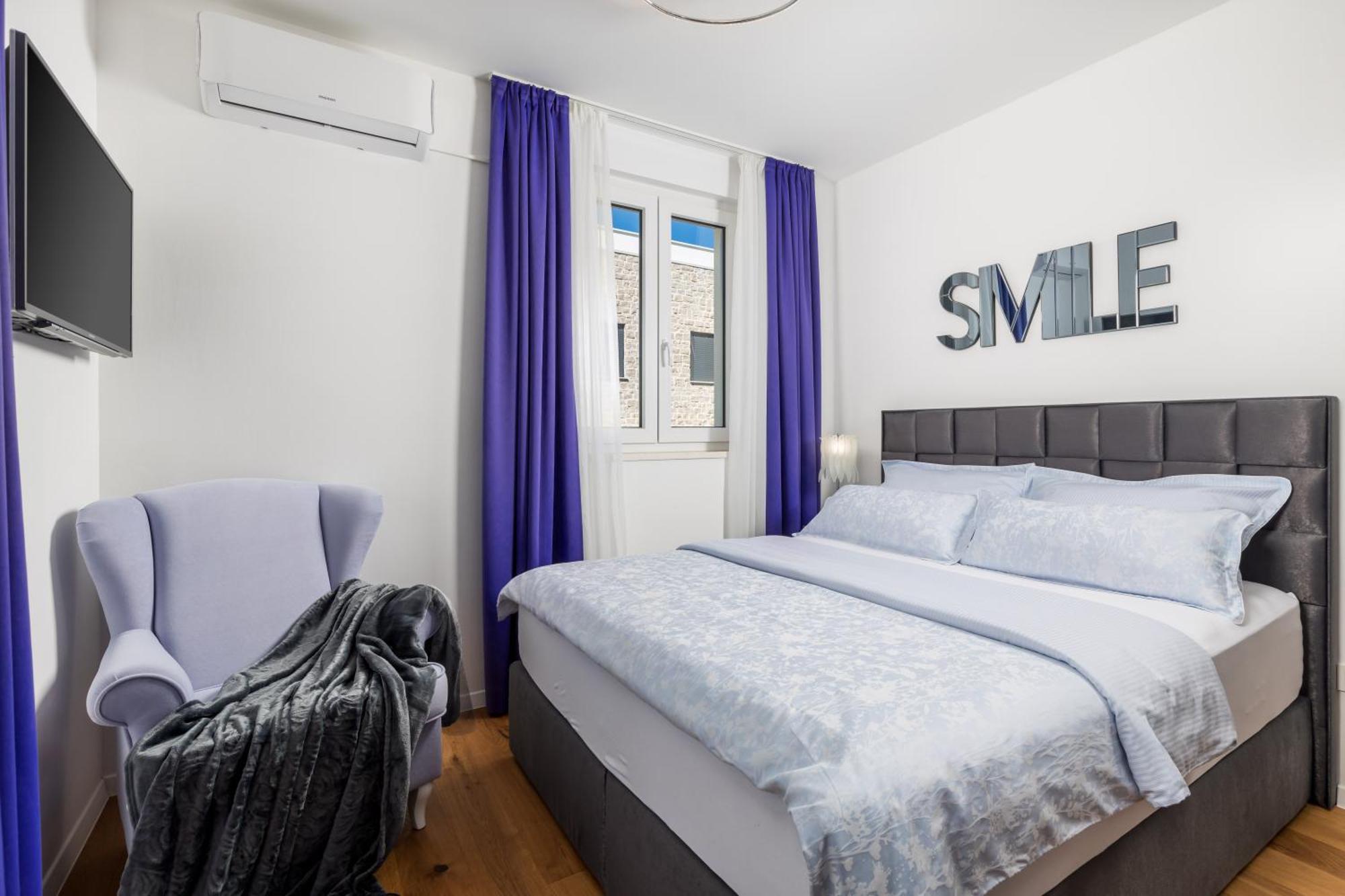 Luxury Apartment Hyperion With Private Pool And Garden ムルテル エクステリア 写真