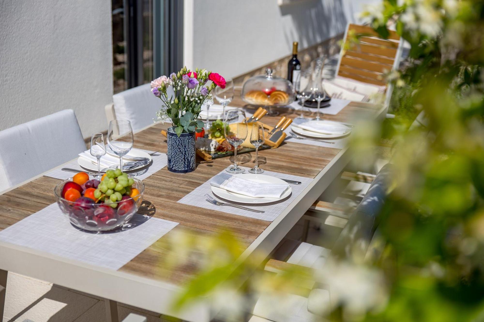 Luxury Apartment Hyperion With Private Pool And Garden ムルテル エクステリア 写真