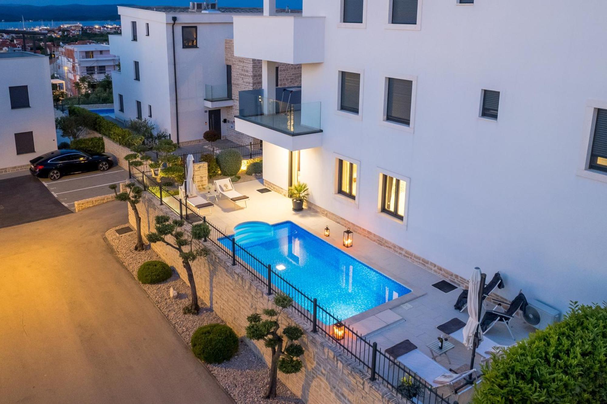 Luxury Apartment Hyperion With Private Pool And Garden ムルテル エクステリア 写真