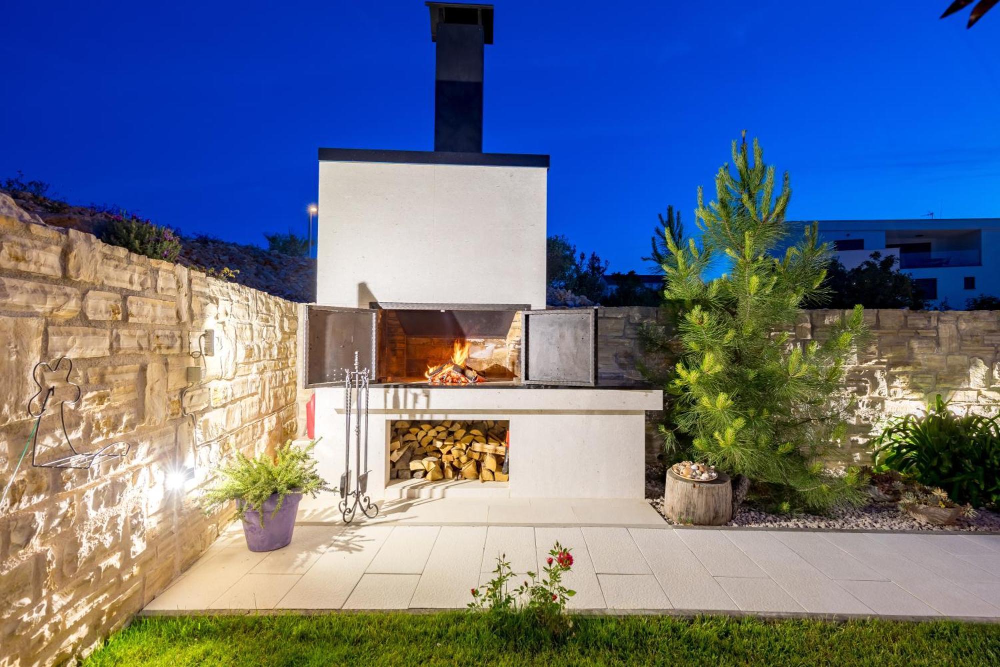 Luxury Apartment Hyperion With Private Pool And Garden ムルテル エクステリア 写真