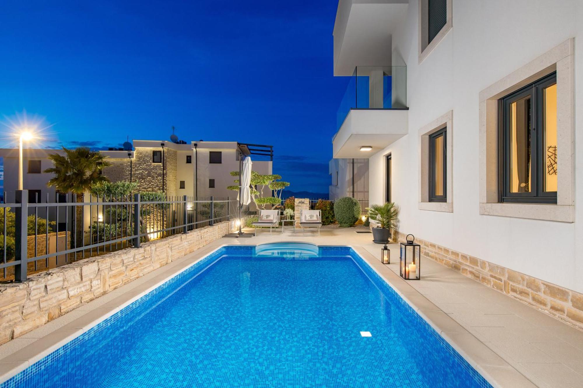 Luxury Apartment Hyperion With Private Pool And Garden ムルテル エクステリア 写真