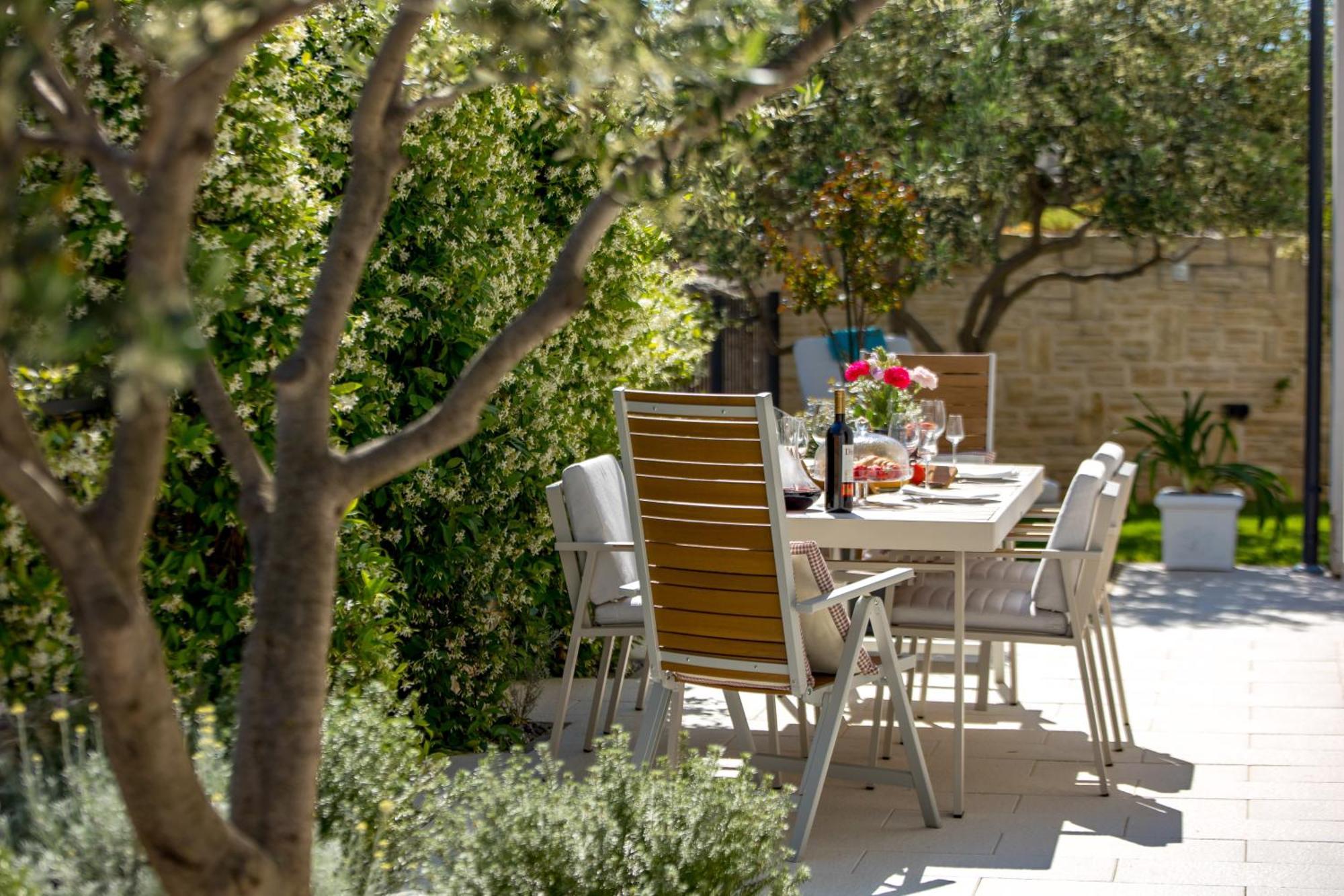 Luxury Apartment Hyperion With Private Pool And Garden ムルテル エクステリア 写真