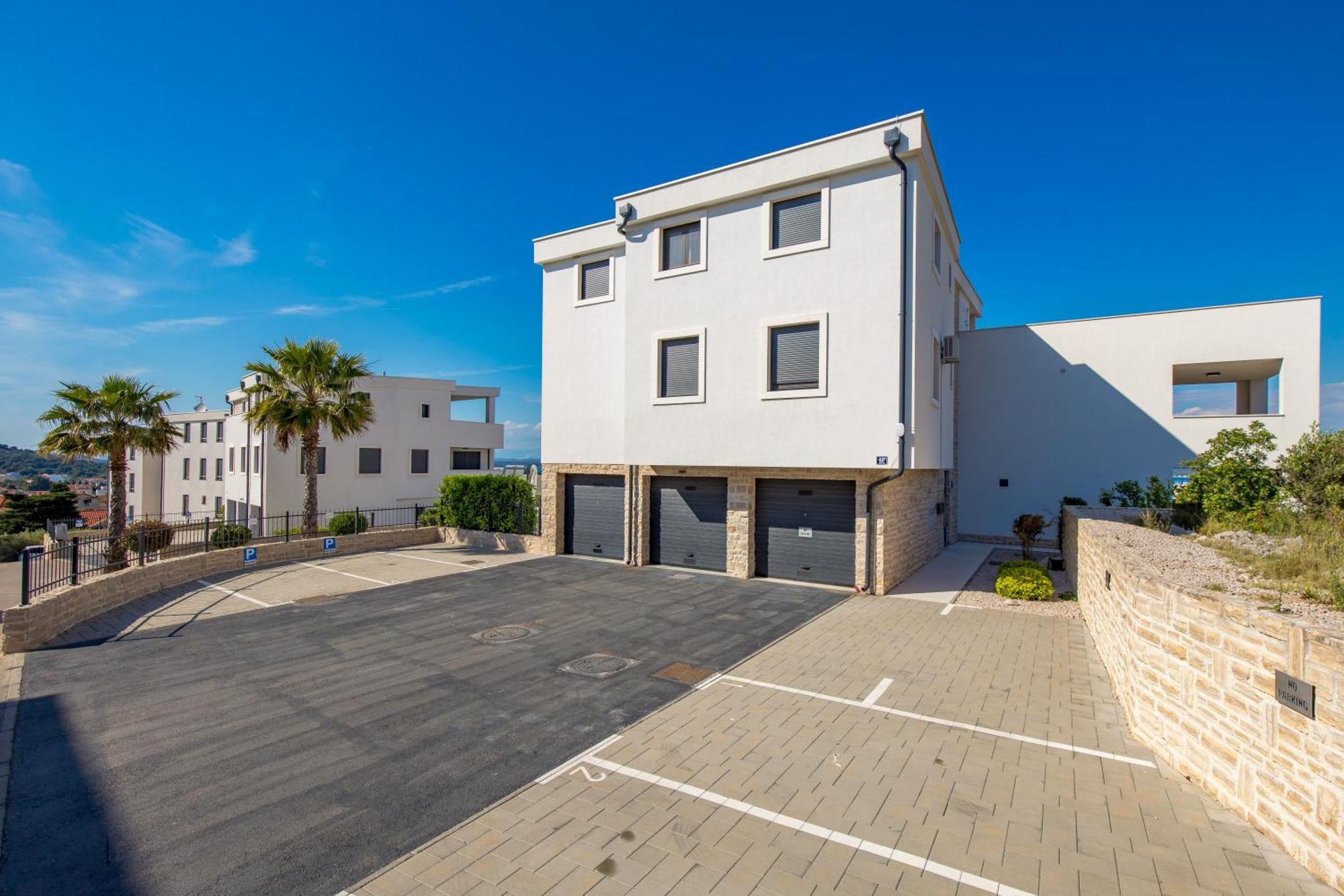 Luxury Apartment Hyperion With Private Pool And Garden ムルテル エクステリア 写真